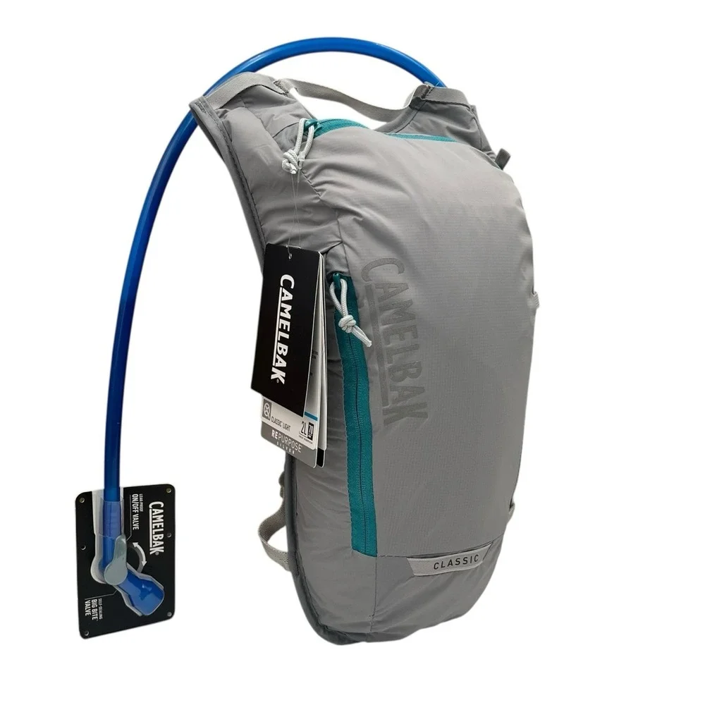 CamelBak Classic‎ Light Bike Cycling Hydration Pack 70oz 2L Gray Aqua